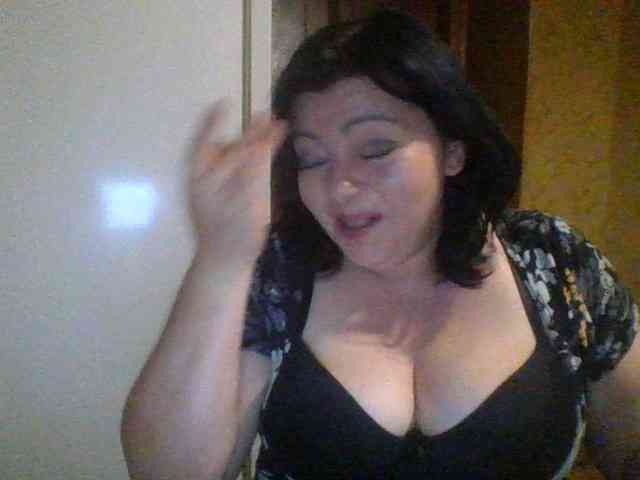 Holly-Molly69 Live Webcam on BongaCams