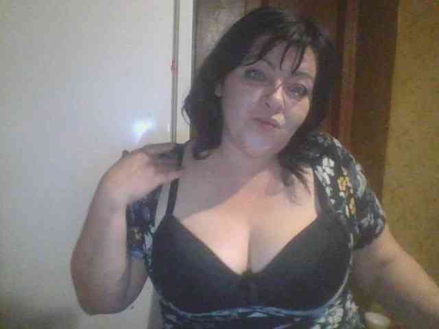 Holly-Molly69 Live Webcam on {site_name}