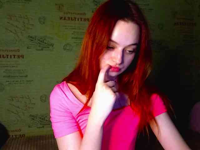emiless webcam