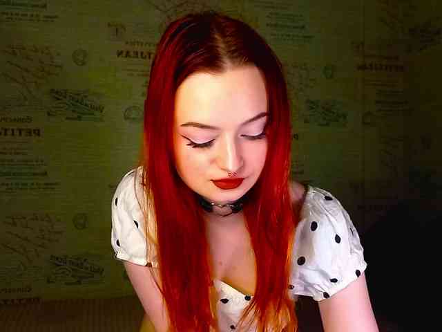 emiless webcam