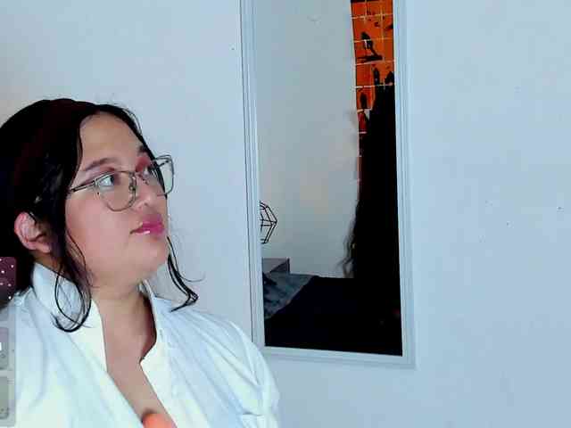 bonnyboob webcam