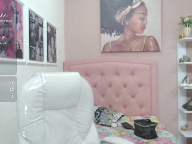 zoe-cortezz from BongaCams is Freechat