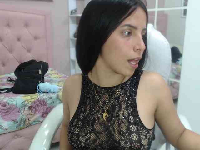 zoe-cortezz zoe-cortezz