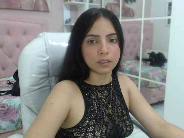 zoe-cortezz zoe-cortezz