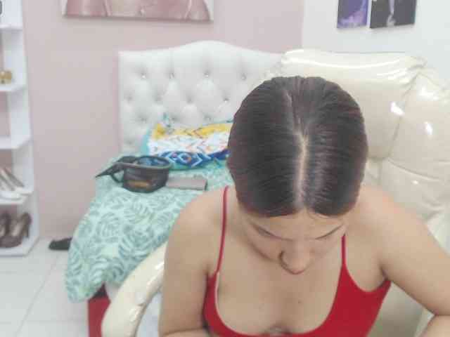 zoe-cortezz webcam