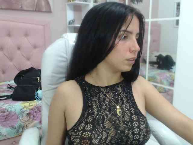 zoe-cortezz zoe-cortezz