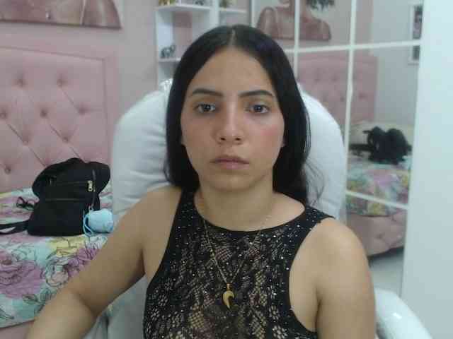 zoe-cortezz zoe-cortezz