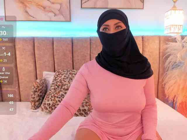 Azzaa0 webcam