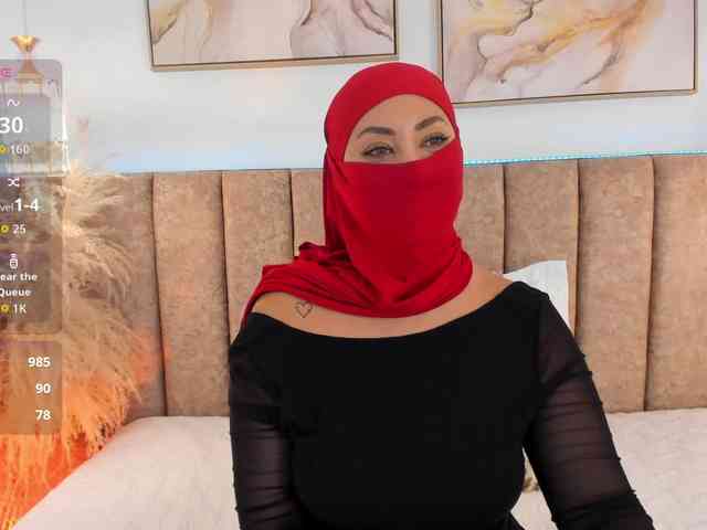 Azzaa0 Live Webcam on BongaCams