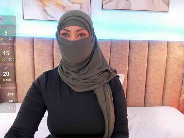 Azzaa0 webcam