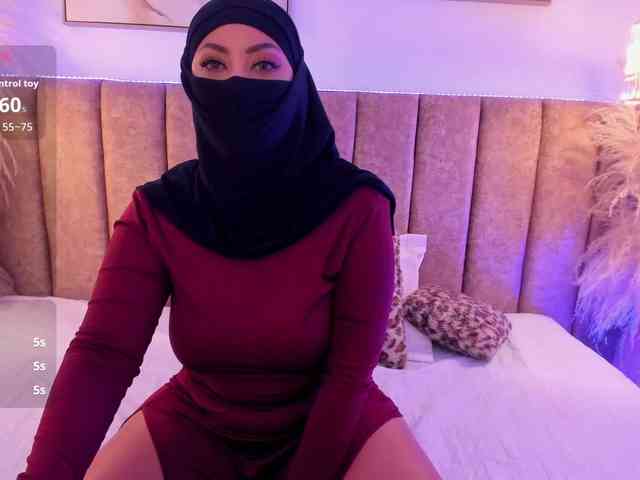 Azzaa0 webcam