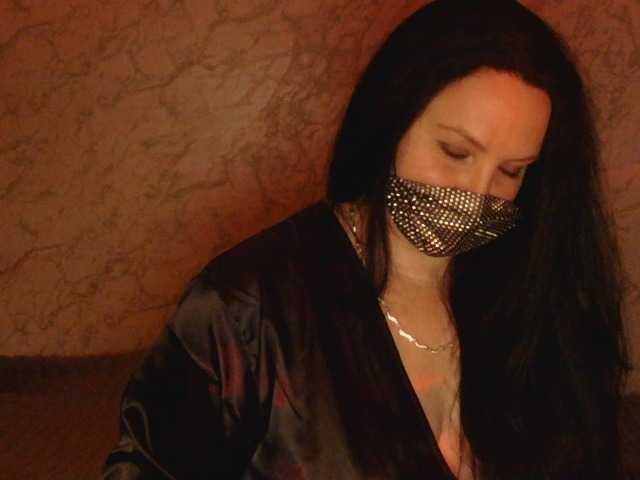 Florena-1's BongaCams show and profile