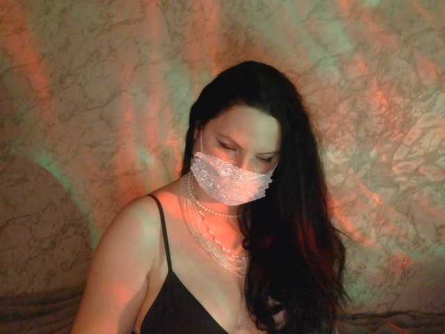 Florena-1's BongaCams show and profile