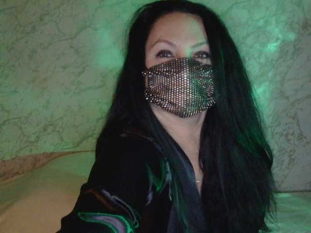 Florena-1's BongaCams show and profile