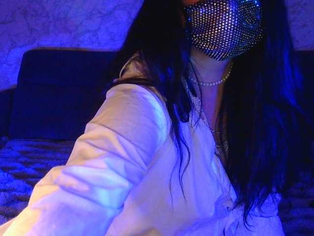 Florena-1's BongaCams show and profile