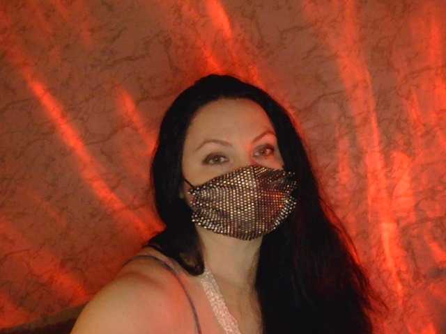 Florena-1's BongaCams show and profile