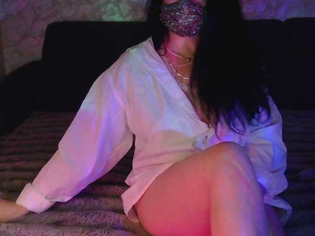 Florena-1's BongaCams show and profile