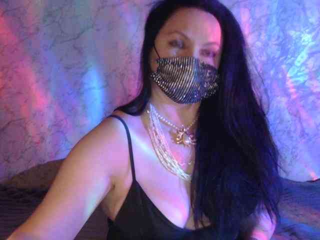 Florena-1 Live Webcam on BongaCams