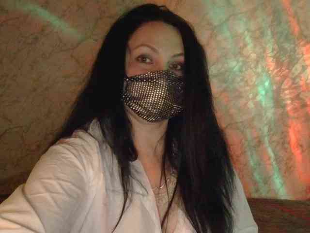 Florena-1 Live Webcam on BongaCams