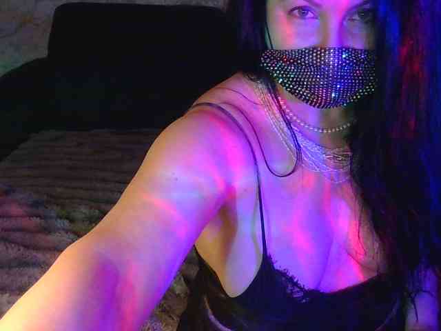 Florena-1 Live Webcam on BongaCams