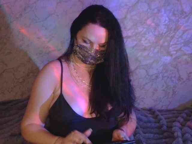 Florena-1 Live Webcam on BongaCams