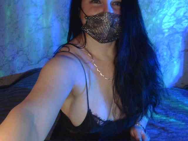 Florena-1 Live Webcam on BongaCams