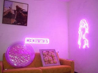 rich-pussy Porn Show