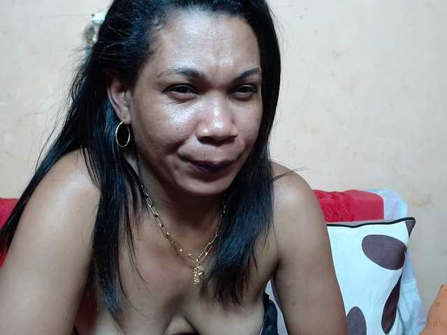 Rsylvie's BongaCams show and profile