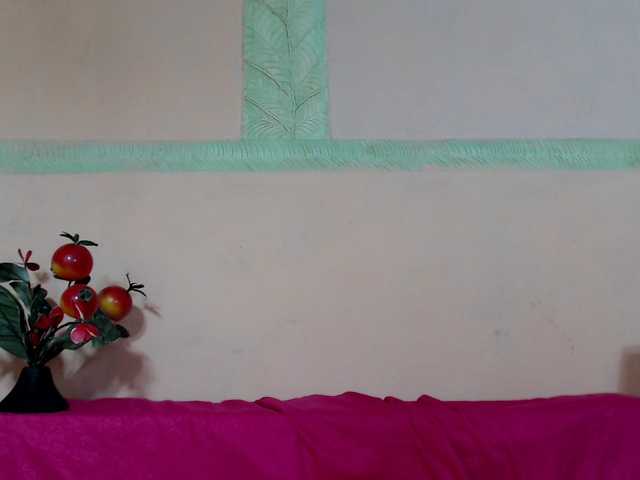 Rsylvie's BongaCams show and profile