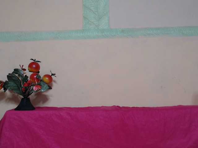 Rsylvie's BongaCams show and profile