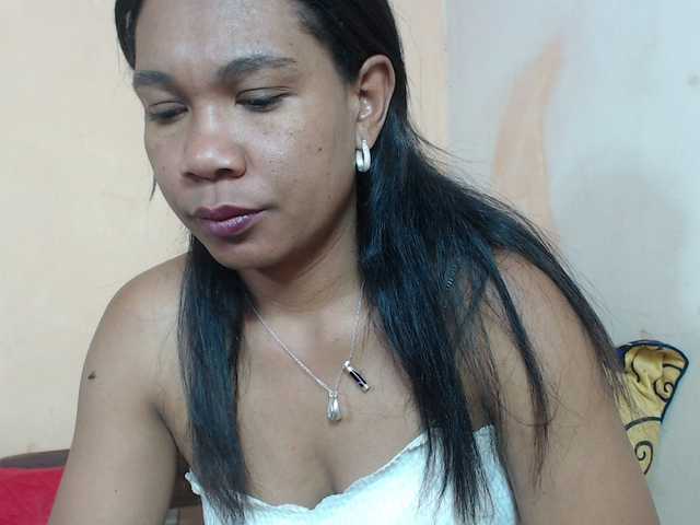 Rsylvie's BongaCams show and profile