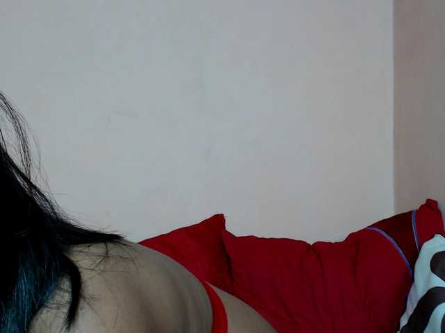 Rsylvie's BongaCams show and profile