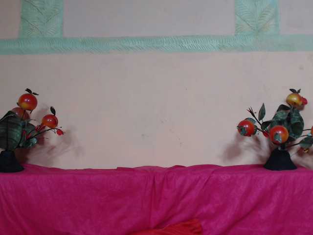 Rsylvie's BongaCams show and profile