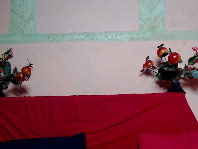 Rsylvie Live Cam on BongaCams