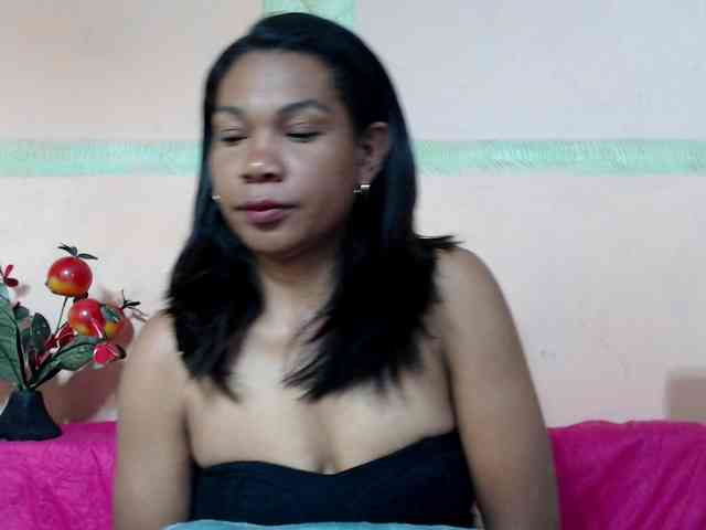 Rsylvie Live Webcam on BongaCams