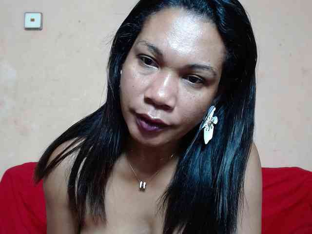 Rsylvie Live Webcam on BongaCams