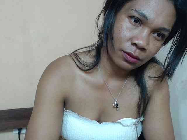 Rsylvie Live Webcam on BongaCams