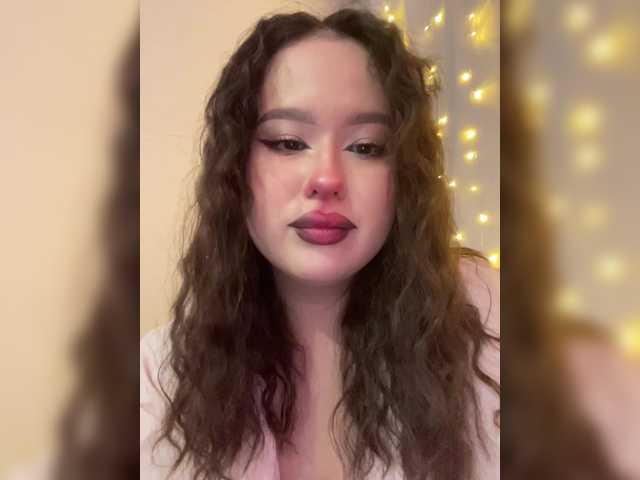 Join amazing slut CateLong CateLong from BongaCams