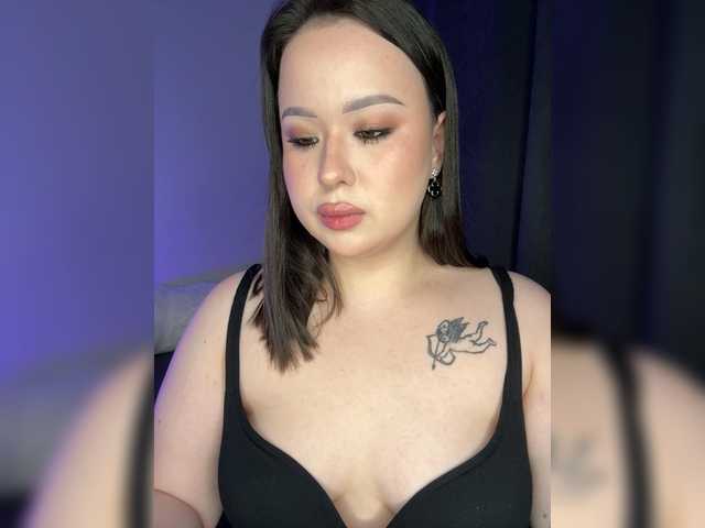 CateLong's BongaCams show and profile