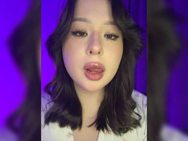 CateLong's BongaCams show and profile