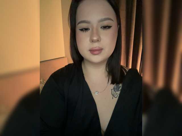 CateLong's BongaCams show and profile