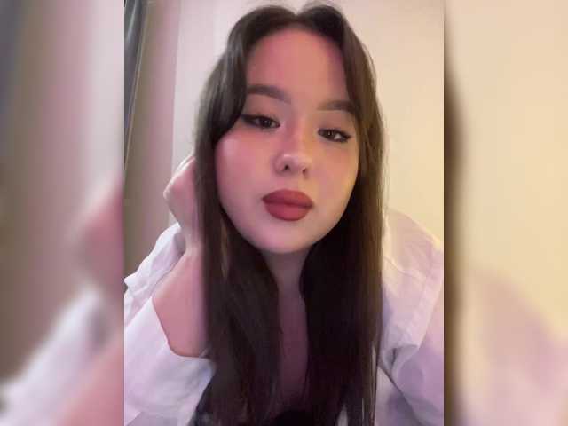 Offline CateLong on BongaCams