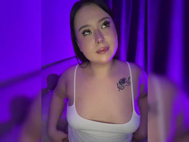 CateLong's BongaCams show and profile