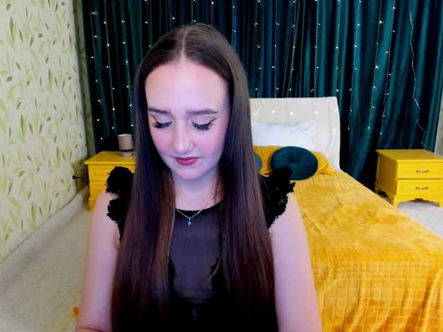 SabrinaCandi's BongaCams show and profile