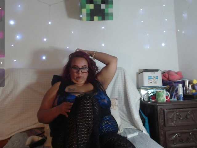 birdydavis69's BongaCams show and profile