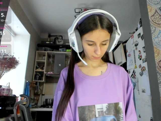 KikNika's BongaCams show and profile