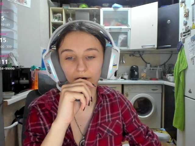 KikNika's BongaCams show and profile