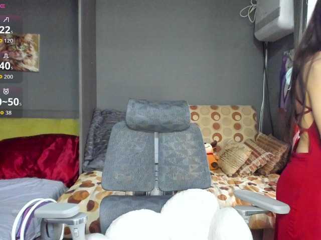 KikNika's BongaCams show and profile