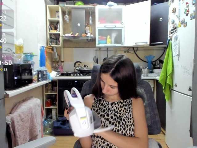 KikNika's BongaCams show and profile