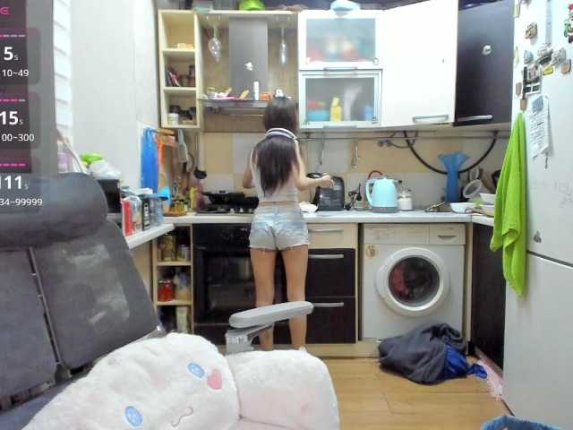 KikNika's BongaCams show and profile